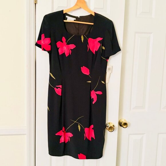 Maggy London Dresses & Skirts - NWT Maggy London 100% Silk Sheath Dress – Size 10